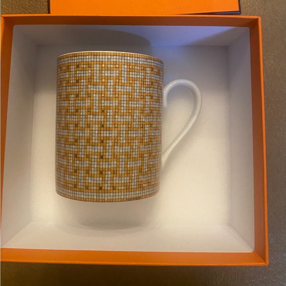 Hermes Mosaique Au 24 Gold Mug. New in Box - Picture 7 of 10